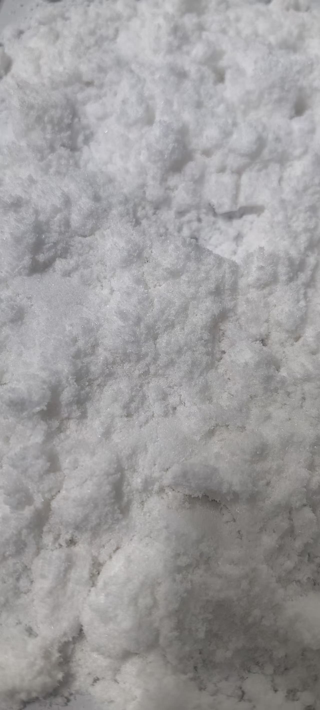 CBD isolate raw material